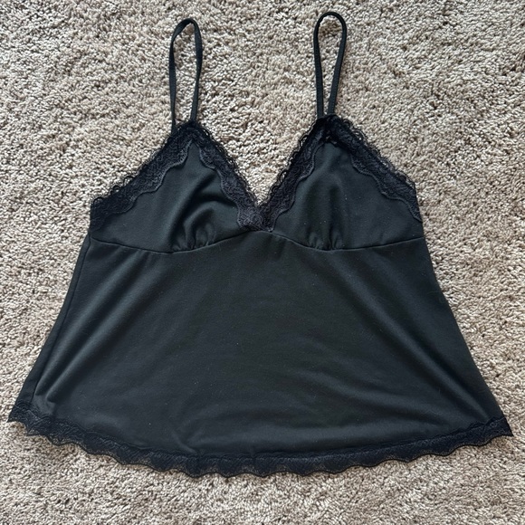❗️FREE WITH PURCHASE❗️ROMWE black lace tank top / camisole size L - Picture 1 of 7